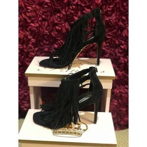 Black fringe shoes